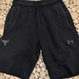 Under Armour Men's Black Athletic Shorts - S